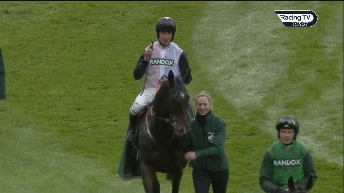 👏 If the 2023 Randox Grand National Festival is his swansong, lovely to see Davy Russell record another G1 success & that famous celebration Aintree Racecourse