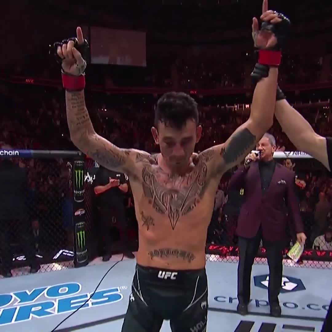 The best stays Blessed! Max Holloway takes your #UFCKansasCity main event by unanimous decision over Arnold Allen 👏