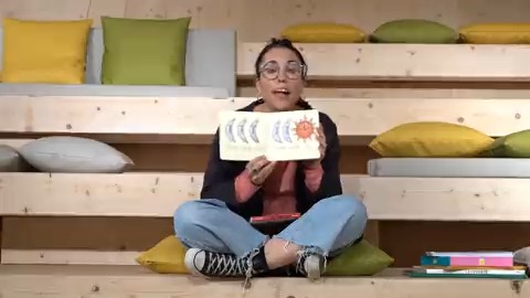 Potser cada nit expliques un conte al teu fill o filla. Però saps que hi ha moltes maneres de fer-ho? Aprèn-ne en aquest curs exprés de la Marta Roig [Ibbycat | Consell Català de LIJ]! I si busques llibres per #SantJordi, t'esperem a la #SuperbibliotecaSX3 👉