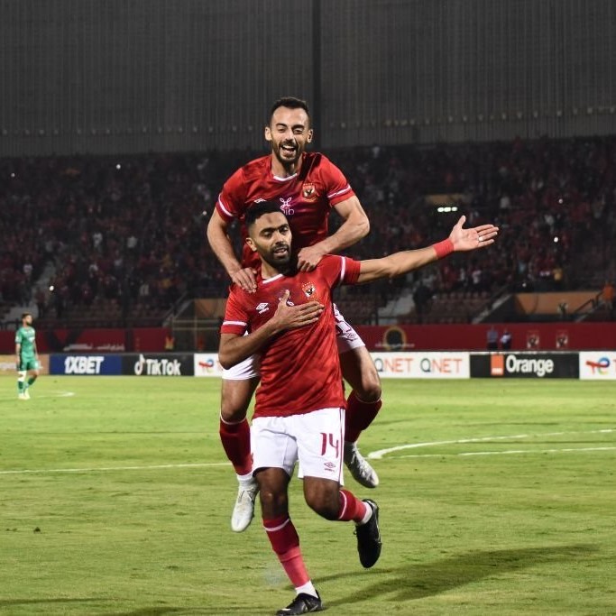 🔙 #OTD 🇪🇬 ‏النادي الأهلي grabbed a home win against Raja CA in the 2021/22 #TotalEnergiesCAFCL quarter-finals 🤩 What are your predictions for their game this year?
