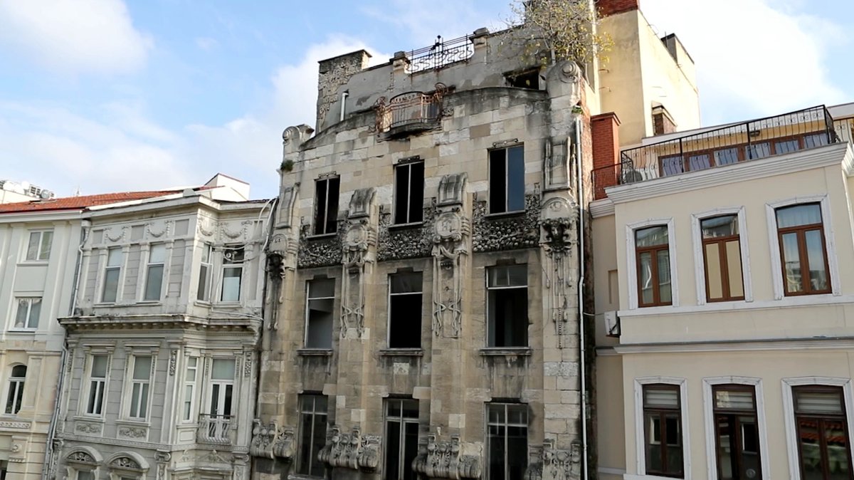 Have you seen the newly opened Botter House / Casa Botter? 📖 A quick history of the building from #TheIstanbulite by former 🇳🇱 Consul General Bart van Bolhuis: