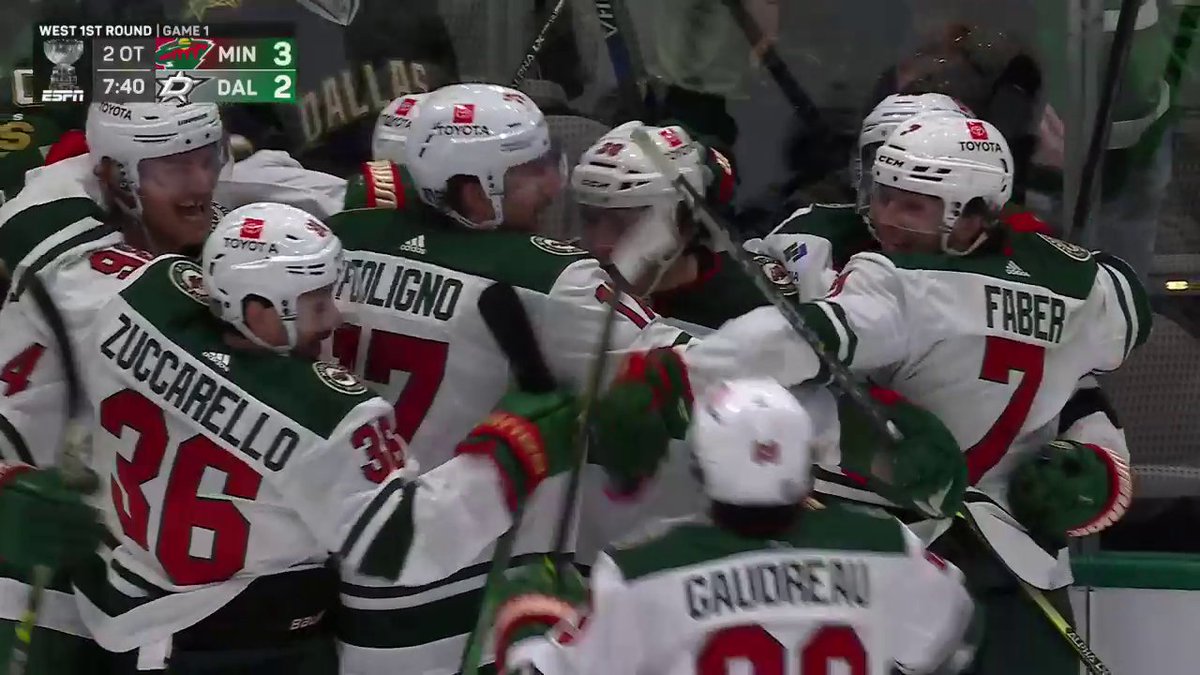 Ryan Hartman (Ryan Hartman) with the game-winning goal... in double overtime... what a way to start the #StanleyCup Playoffs. 😮‍💨