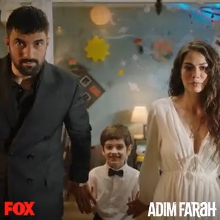 #FaHir sahnelerinin güzelliğine kapıldık💓 Heyecanla beklenen yeni bölümümüze son 1 gün😍 #AdımFarah yeni bölümüyle yarın 20.00’de #FOX’ta.✨ @foxturkiye