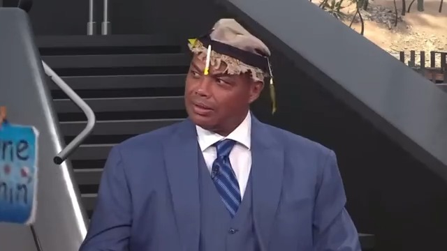 Charles Barkley taking shots at Clarence Thomas! “This looks like the one (superyacht) Clarence Thomas was riding on and wasn’t tellin’ nobody.” 🤣😂