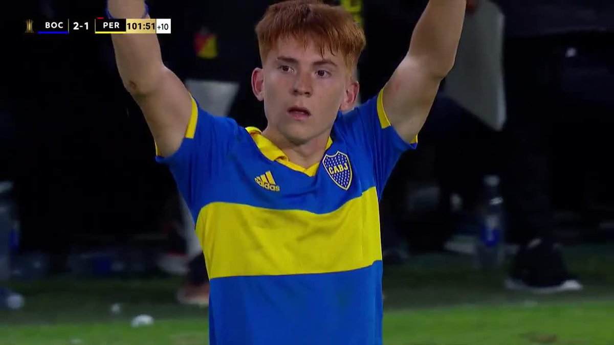 1° gran ovación de #LaBombonera al Colo Valentín #Barco. "OLEEE OLE OLE OLE COLOOOOOO "