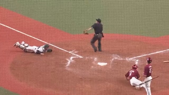 一打同点の場面で打球はライトへ抜けるもランナーは返さない！👏 オリックス #小田裕也 選手の好返球でゲームセット‼💪 ✨ #Bs2023 オリックス・バファローズ