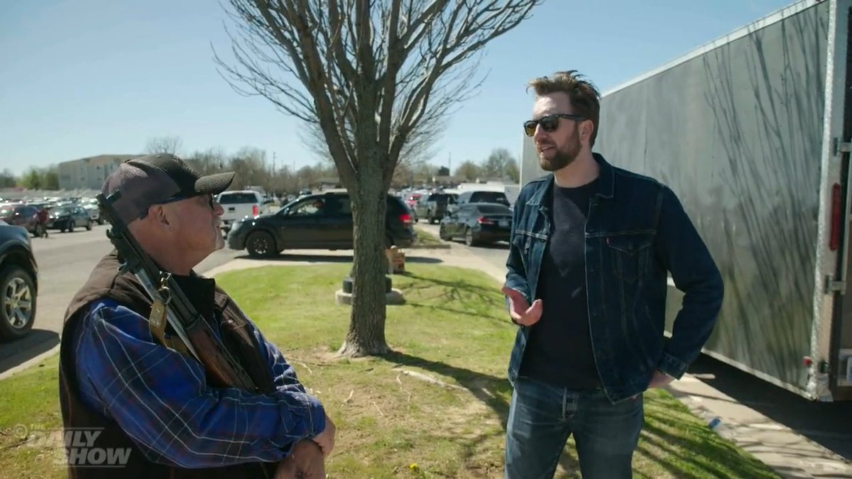 .Jordan Klepper vs. America's biggest gun show