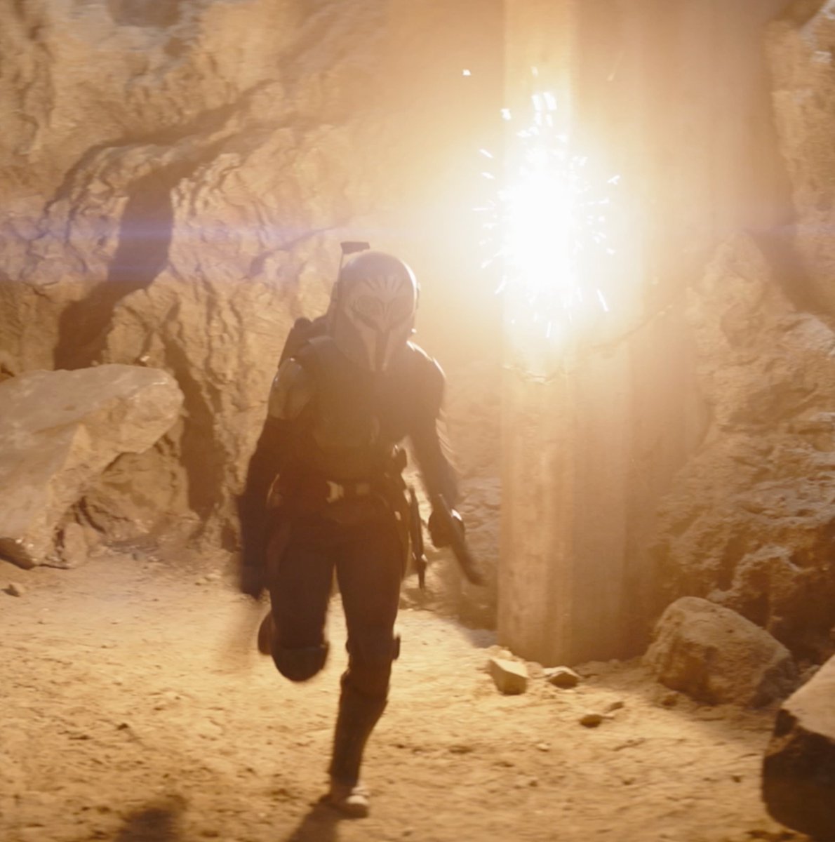 Season Finale. Now streaming. #TheMandalorian #DisneyPlus