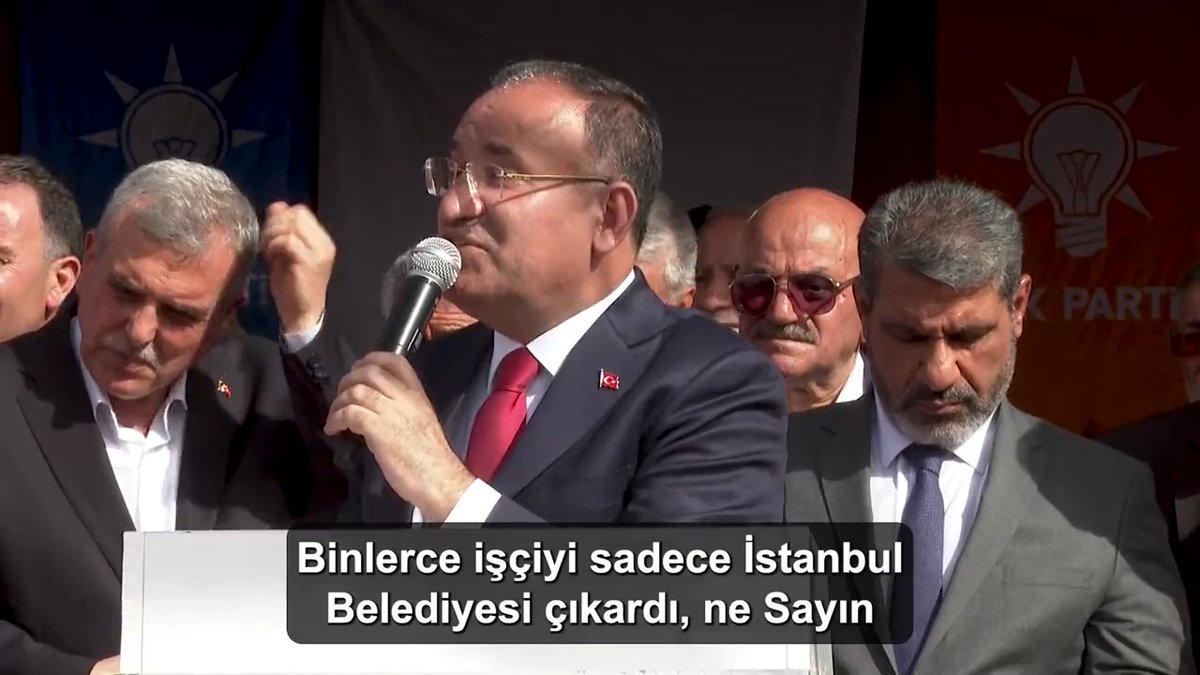 Sayın Kılıçdaroğlu sözler veriyor. Söz, söz, söz diyor. İstanbul’da, İzmir’de, Adana'da belediye onlarda. Millete söz veriyorlar: 'Kentleri dönüştüreceğiz' Depreme dayanıklı konutlar yok. 'Tek bir işçi dahi çıkarılmayacak namus sözü' çıkarmadıkları işçi kalmadı.
