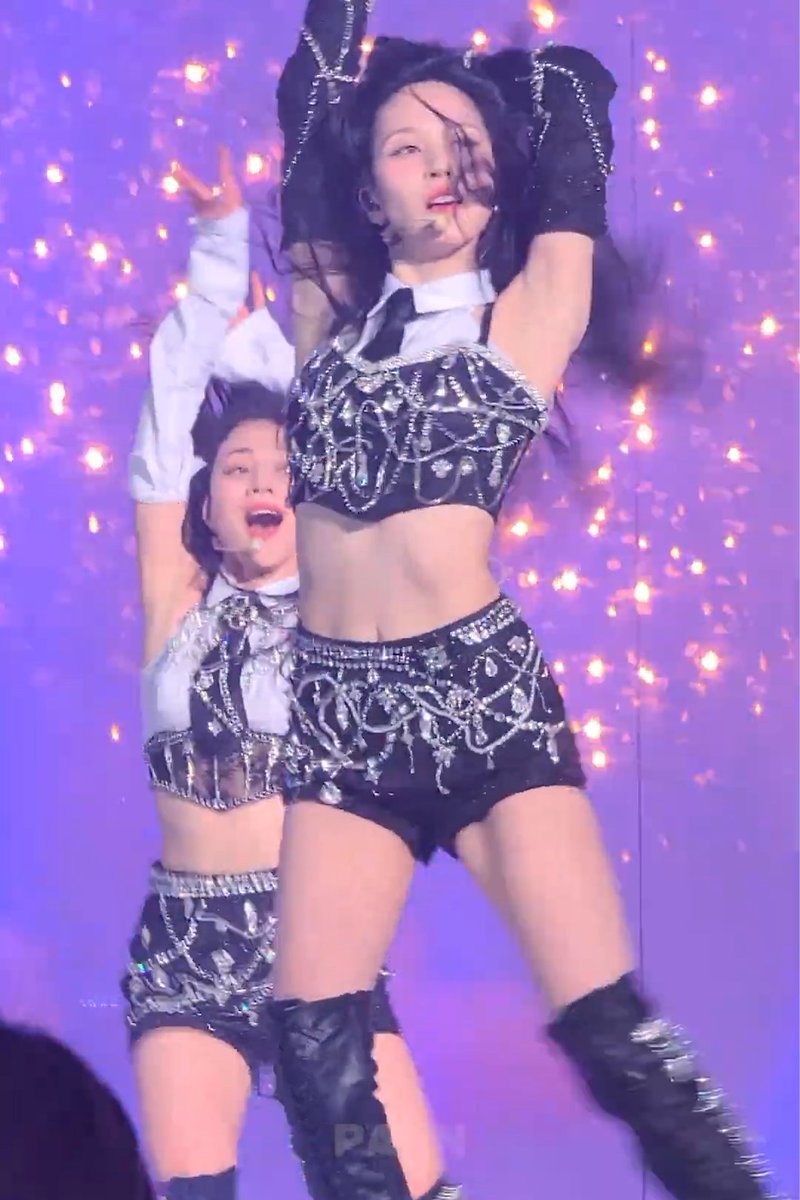 OBSESSED WITH BRAVE MINA 😵‍💫