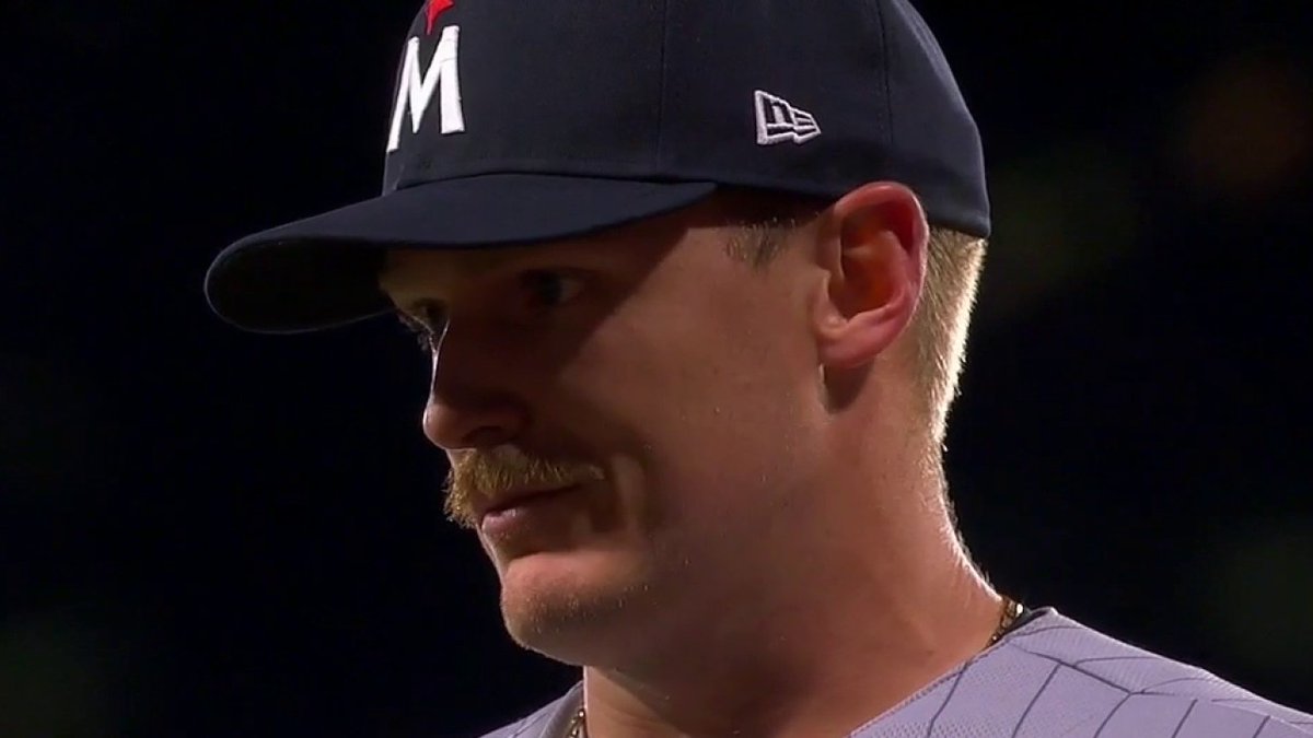 ICYMI: Brent Headrick became the third pitcher in #MNTwins history to record a save in their MLB debut: "I didn't even think about that. I was just pitching, just trying to get the three innings as quick as possible."