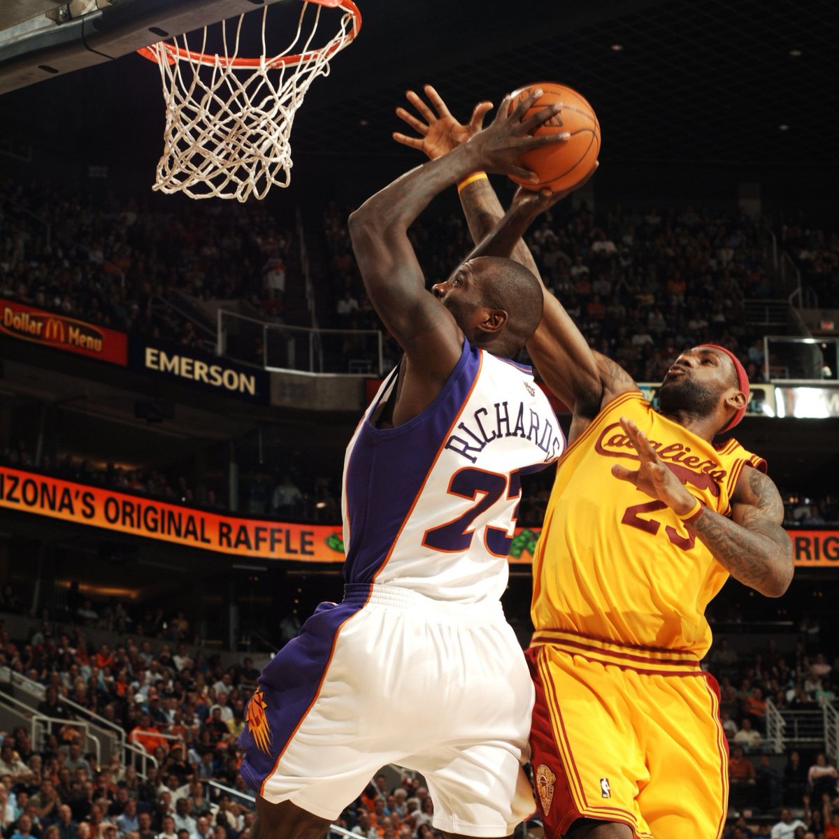 LeBron James’in kariyeri boyunca vurduğu en iyi chasedown bloklar 🤩