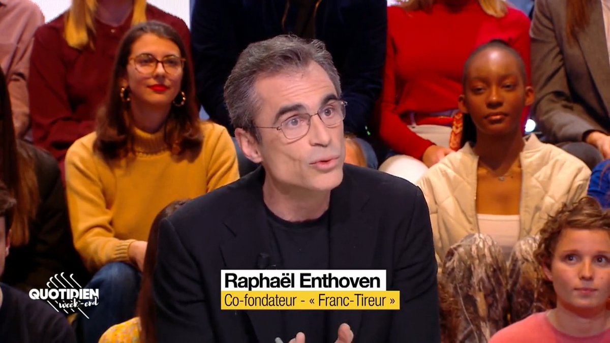 « Il y aurait une crise si Emmanuel Macron retirait son projet de loi » Raphaël Enthoven conteste l’analyse de l’historien Pierre Rosanvallon, qui soutient que le pays traverse une crise démocratique inédite chez #Quotidien