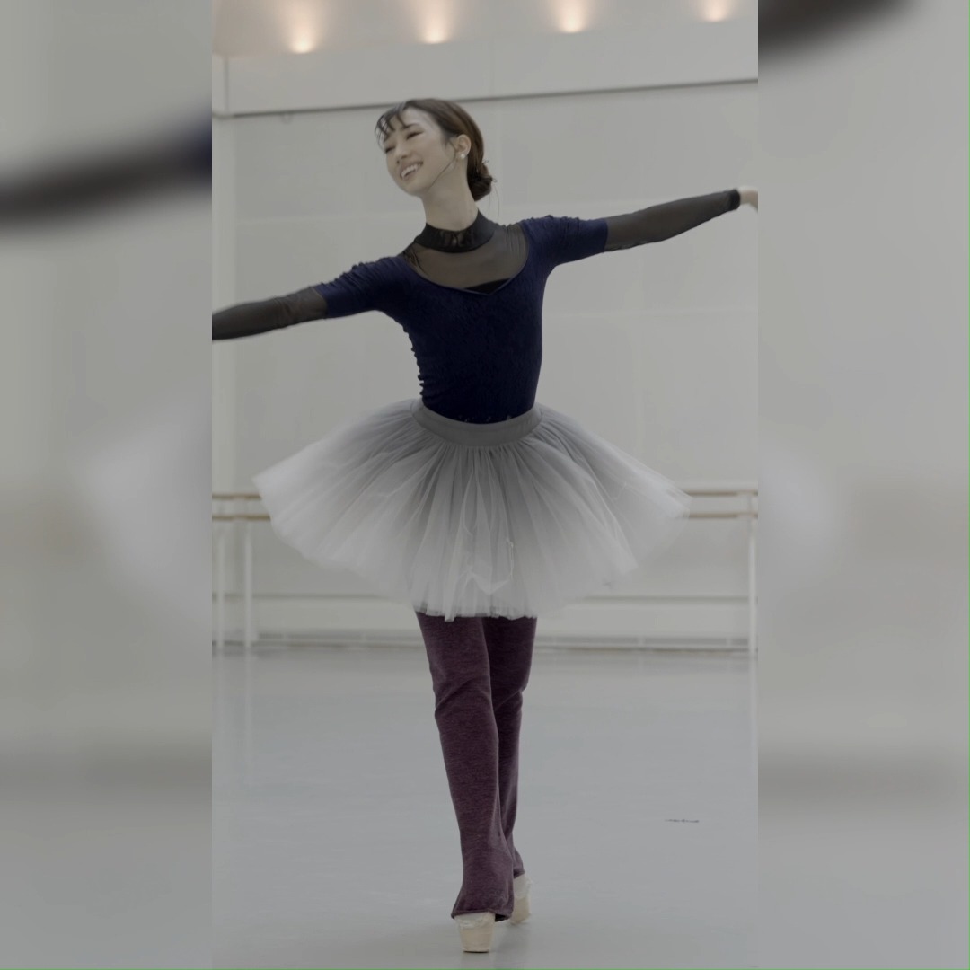 🤩❤️🩰 Here is Akane Takada in the studio ahead of her Cinderella performance! Catch her in this magical new production of Cinderella, on the Main Stage until 3 May. Head to to book your tickets here: #RoyalOperaHouse