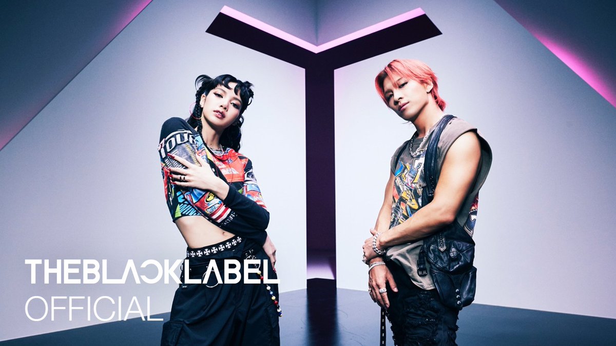 TAEYANG - ‘Shoong! (feat. LISA of BLACKPINK)’ PERFORMANCE VIDEO TEASER ⠀ ▪️ ▪️ ⠀ EP ALBUM [Down to Earth] 2023.04.25 6PM (KST) ⠀ #TAEYANG #태양 #LISA #리사 #슝 #Shoong #DowntoEarth #THEBLACKLABEL #더블랙레이블