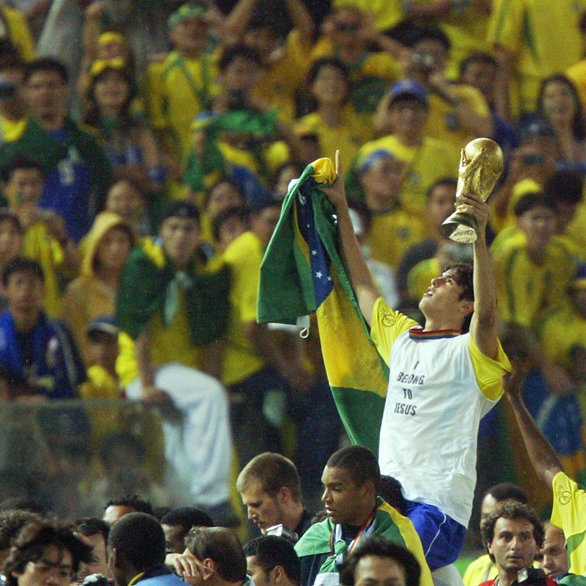 One of the best &amp; most creative to ever do it 🇧🇷 🤩 Kaka was something else! Kaka | #FIFAWorldCup | #HBD
