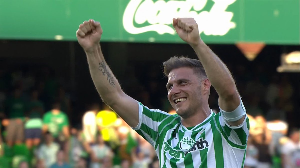 This week we had to come to terms with the announced retirement of one of Spanish football's greats! ๐ฅ What a player Joaquin has been! ๐ Semra Hunter | Guillem Balague | Alfredo Salman