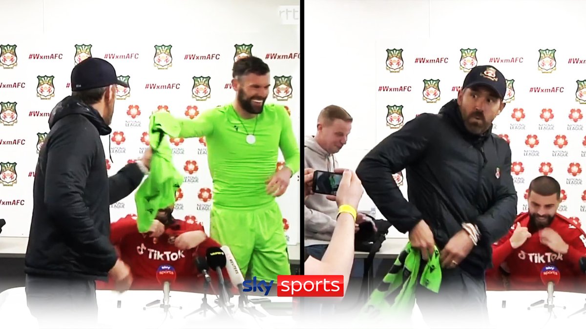 🗣️ "Foster, Foster! Jersey - NOW!" Ryan Reynolds interrupts Ben Foster's post-match duties to grab a little souvenir from Wrexham's night... 👀🤣