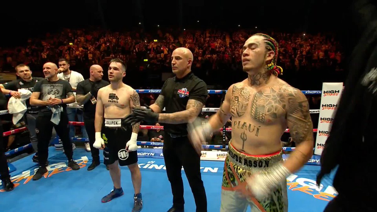 #Kingpyn Official Decision: Whindersson def. Filipek via TKO at 2:59 of round 2 #KingpynQF | TONIGHT, LIVE ON PPV FROM 7PM | OVO Arena Wembley | Buy NOW!
