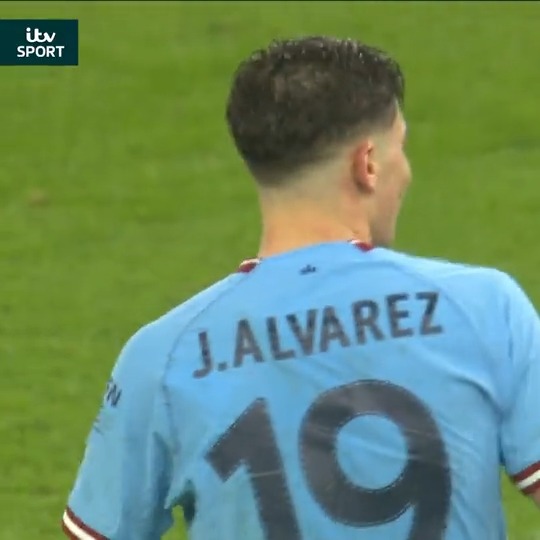 Assist KDB + Finishing Julian Alvarez. Football is beautiful art on earth Indah Apik.