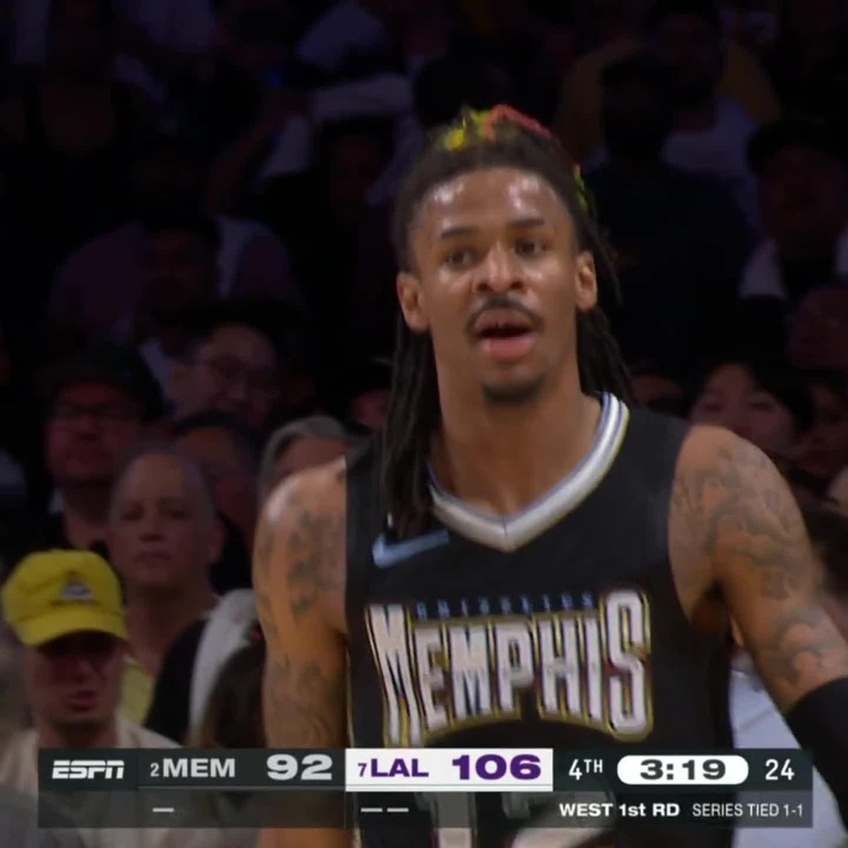 Ja had GloRilla hype with this and-1 🗣 He scored 22 straight points in the fourth 😳