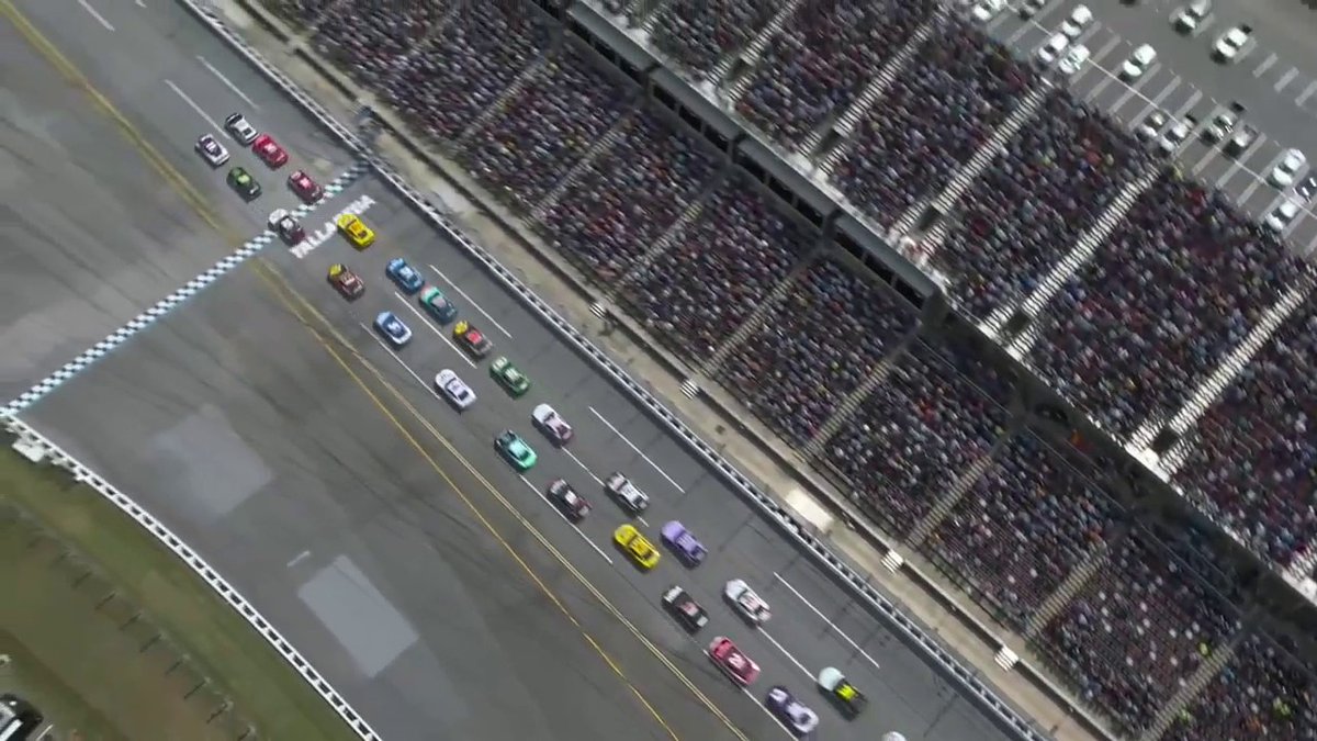 Green flag. GREEN FLAG. GREEN FLAG!!! ❤️ if you're watching Talladega on FOX.