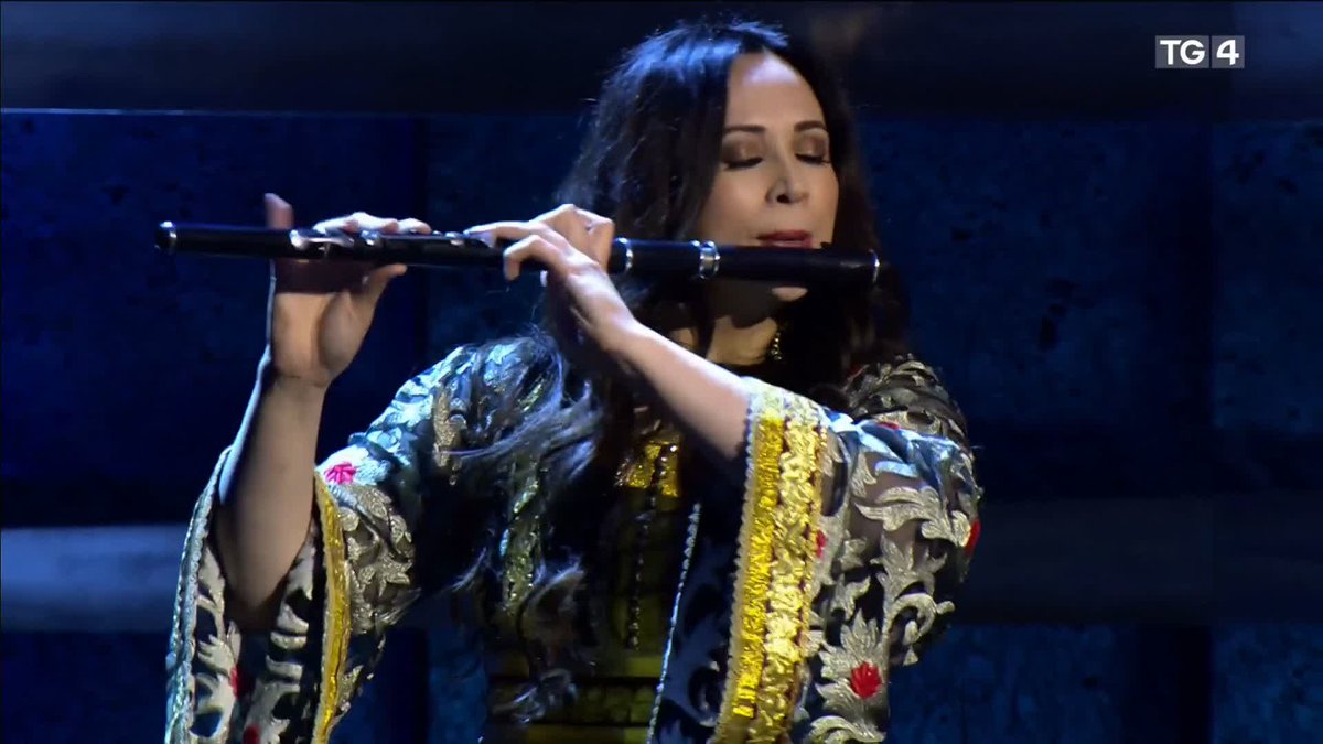 Muintir Mhulcahy ár mealladh le ceol meidhreach ag #Gradam ceoil TG4 Louise Mulcahy