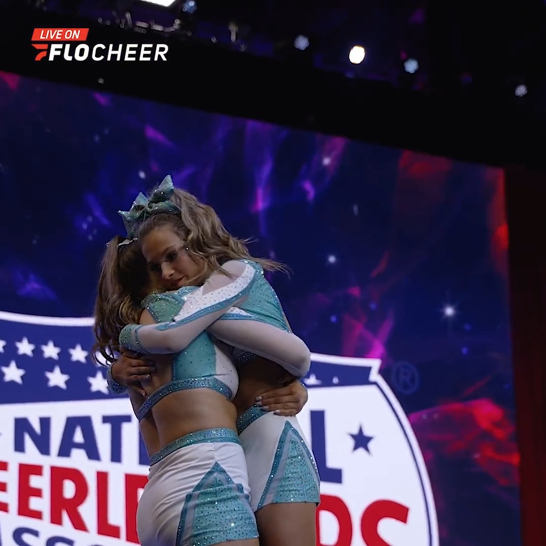 The 𝒃𝒂𝒕𝒕𝒍𝒆 is ᴏɴ for the title of L6 Senior Large #CheerWorlds2023 Champion 👀🤩 Who ya got?