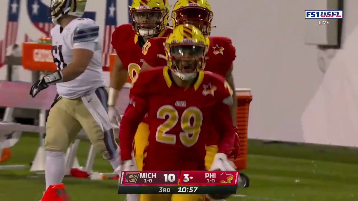 A-MONEY ONCE AGAIN! 💰 A-MONEYDENNI$ with his second pick of the night!