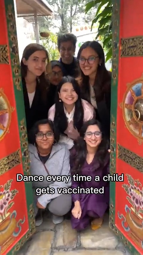 Itโs World Immunization Week & our youth creators are here to celebrate the joy of vaccines. ๐ ๐ #BuildBackImmunity @askayeshashaikh FARZANA FARUK JHUMU Menuri Sachintha kodikara