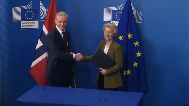 Today, we add a forward-looking, green chapter to our energy cooperation with Norway: From renewables to critical raw materials, our new EU-Norway Green Alliance will allow us to join forces on our path to climate neutrality. #EUGreenDeal