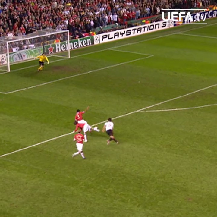 Kaká at Old Trafford 🎬 Iconic performance 😍 Kaka || #UCL