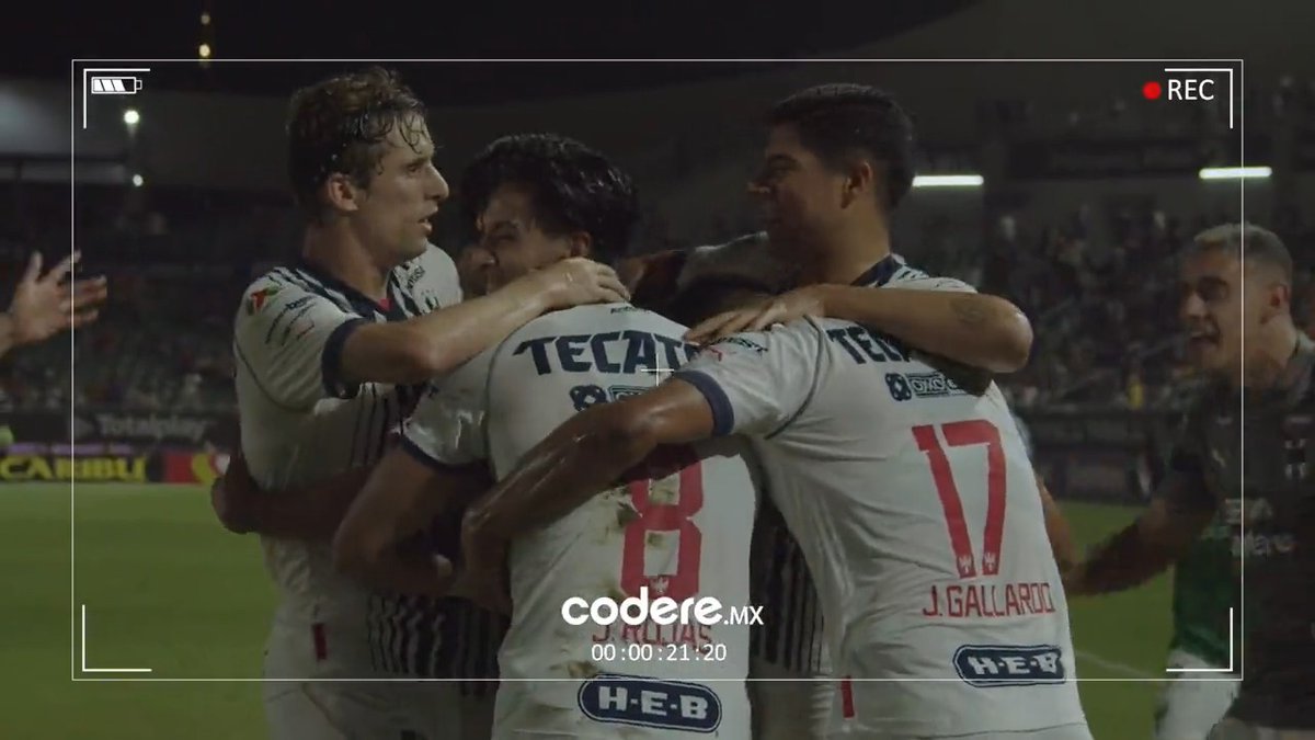 Desborde de Joao Rojas que envía un gran centro al área y Erick Aguirre cierra la pinza de gran forma. 🤌🏼⚽💙 ¡Claroooo, Terre!👊🏼🔥 #LenteRayado Codere.mx