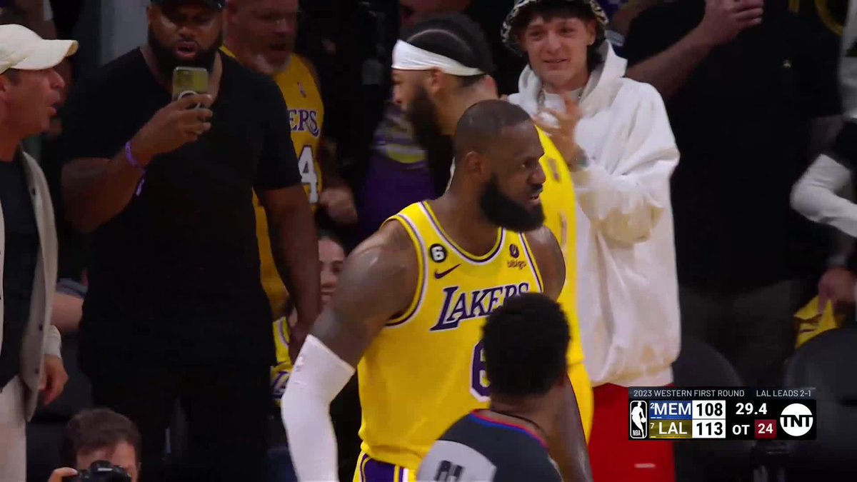 LEBRON 😤👑
