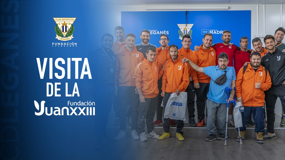 📹 𝗦𝗢𝗖𝗜𝗔𝗟 | La Fundación C.D. Leganés y la Fundación Juan XXIII organizan, con los participantes del curso de auxiliar deportivo de esta entidad, una clase práctica junto al primer equipo para fomentar la inclusión sociolaboral 🤍💙 ➡️