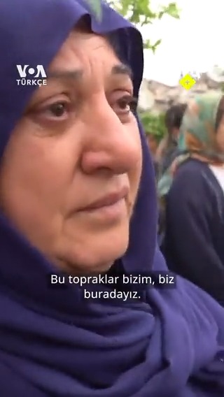 "İyiyi çağıracak olan bizleriz" +90, depremden sonra olumsuz koşullara rağmen yaşamı yeniden kurabilmek için Hatay'da kalanlarla konuştu Hatay'ı terk edememek: