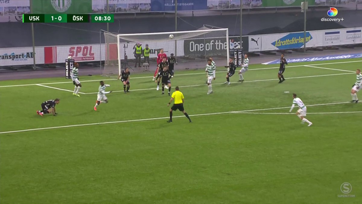 Västerås SK tar ledningen tidigt hemma mot Örebro SK. Max Larsson från distans!