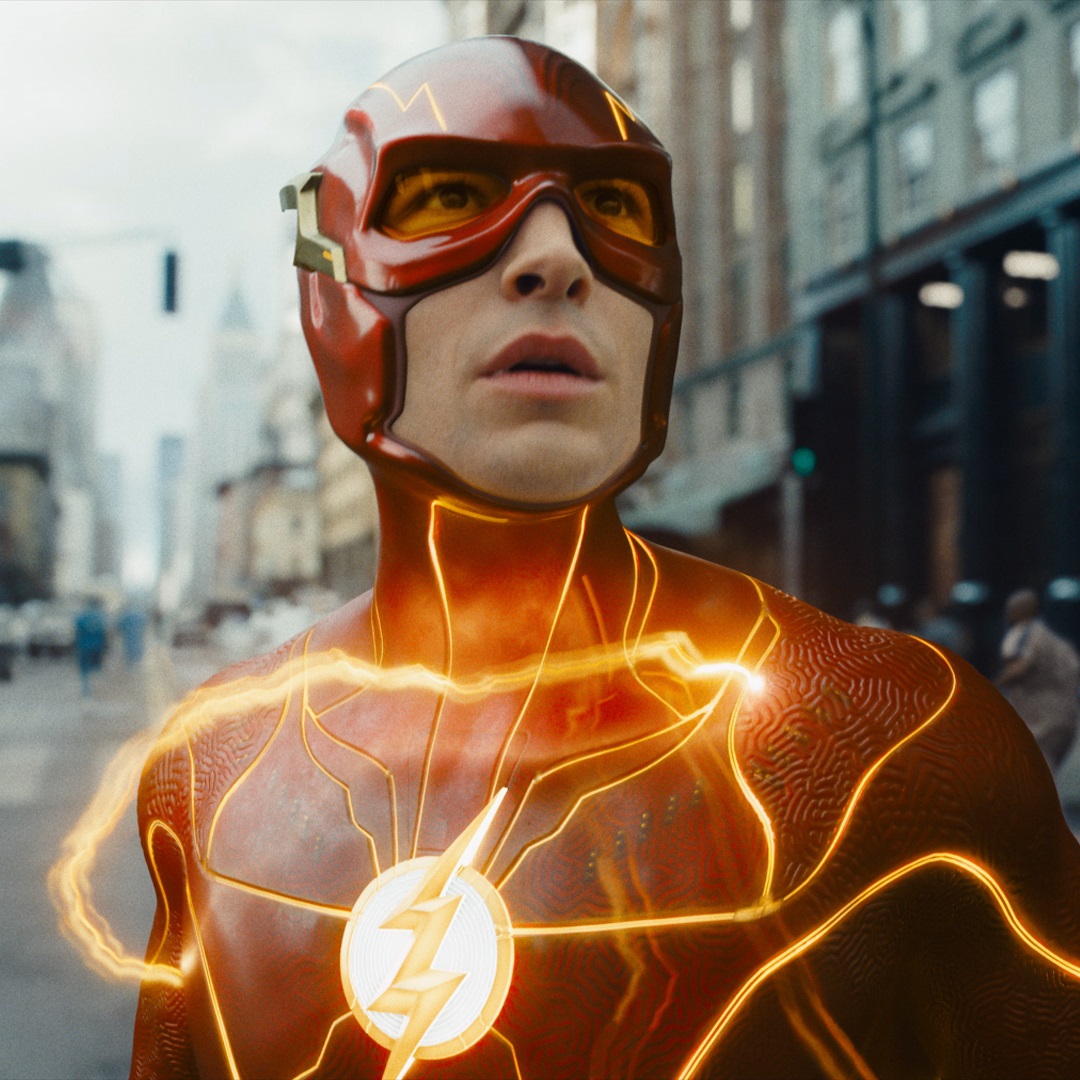 Assista aos mundos colidirem no trailer 2 de The Flash - 15 de Junho, somente nos cinemas. #TheFlashFilme