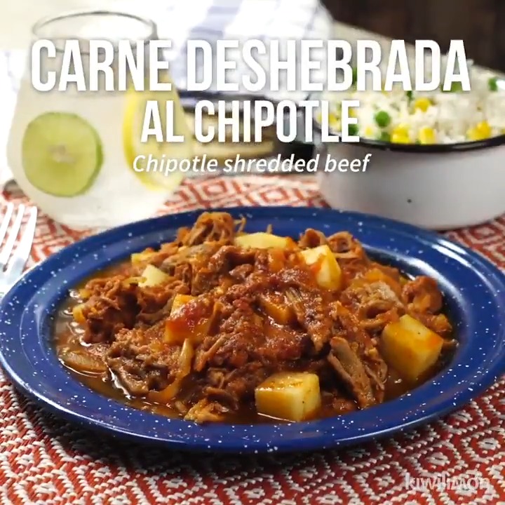 Prepara este platillo clásico de las familias mexicanas: rica y jugosa carne deshebrada al chipotle con papas Receta 👉