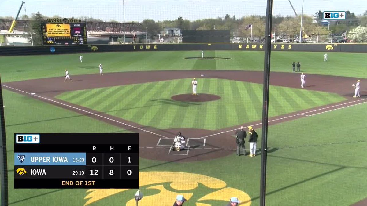 𝙂𝙍𝘼𝙉𝘿 𝙎𝘼𝙈 💣 Sam Petersen blasts our sixth grand slam of the year over the left field fence! B1 | Iowa 12, Upper Iowa 0 #Hawkeyes