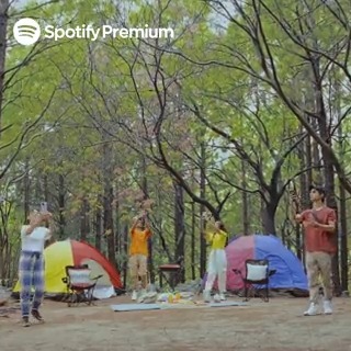 No internet? No Problem! Premium plays anywhere you want it to. Listen to music offline now.