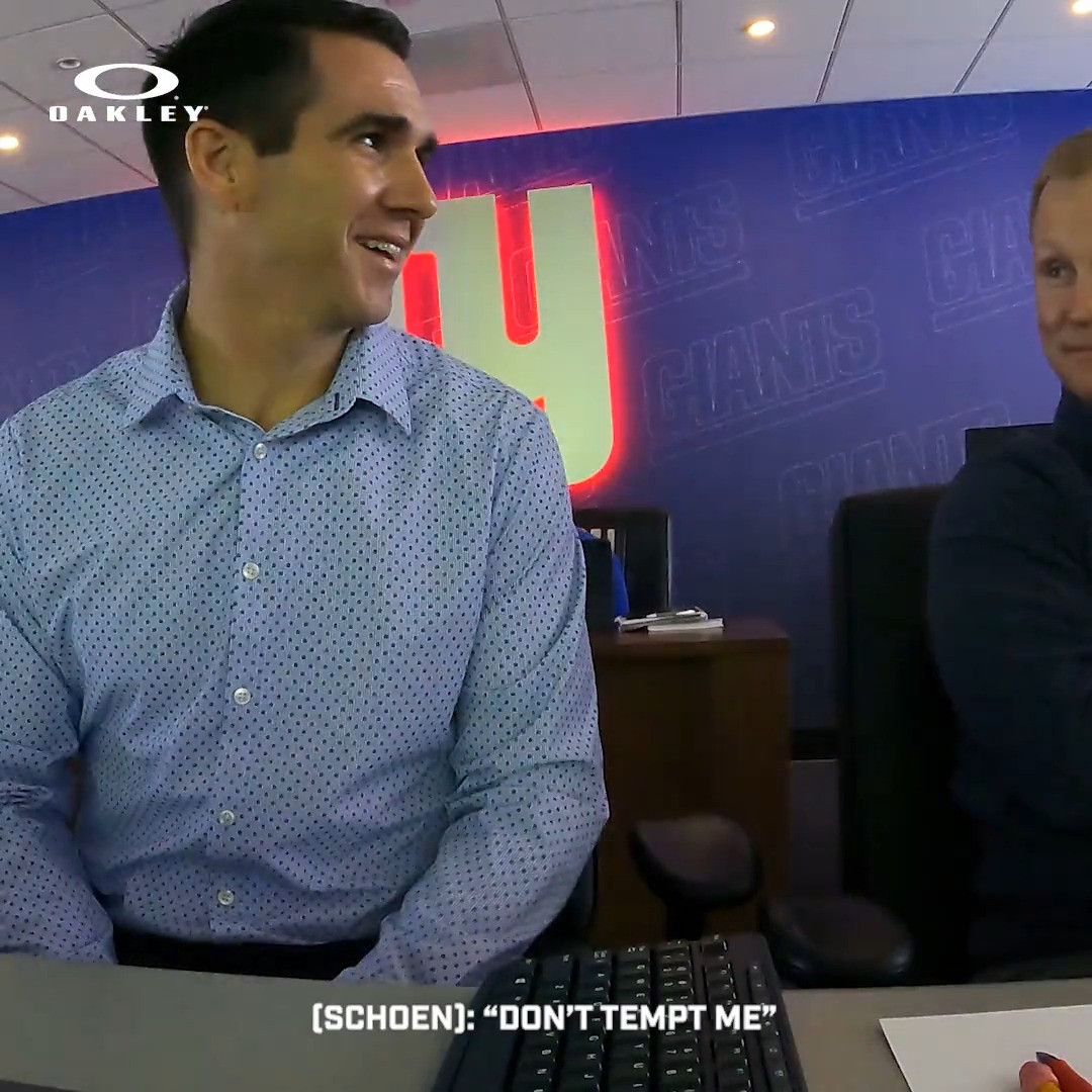 First look inside the NEW draft room 👀 "Giants Life: The Process" 🎥:
