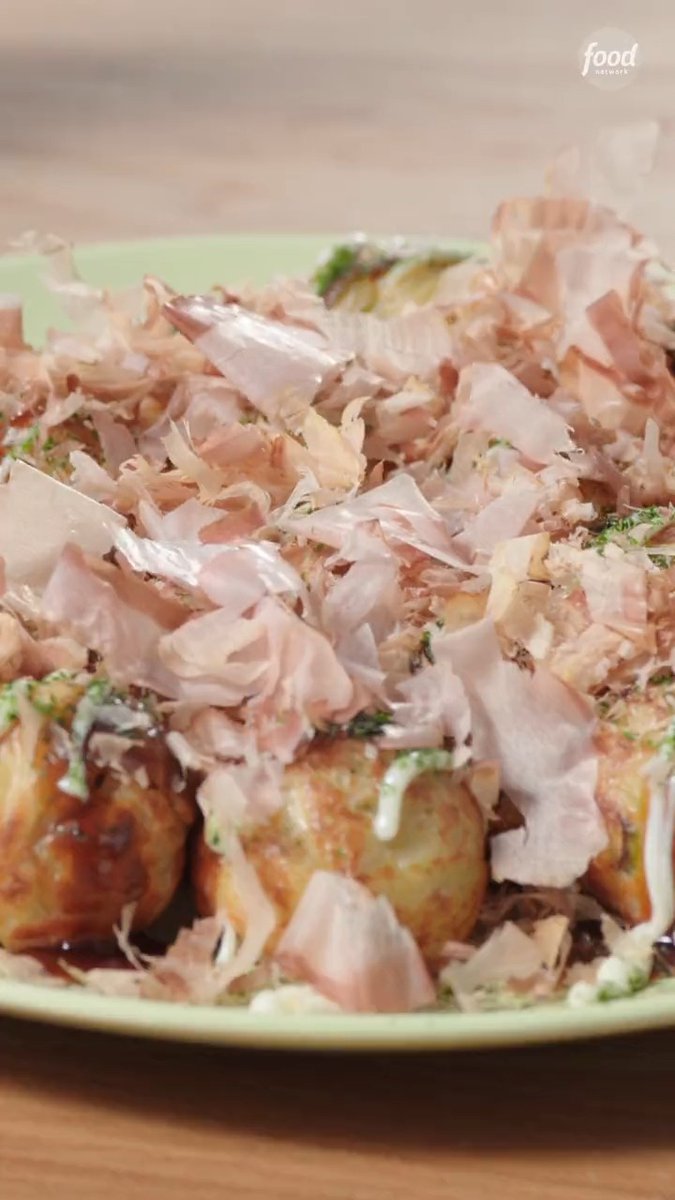 Make one of Japan's most-popular street snacks at home... Takoyaki! 😋 Save the recipe: Get the molded pan: (We may make 💰 from this link!)