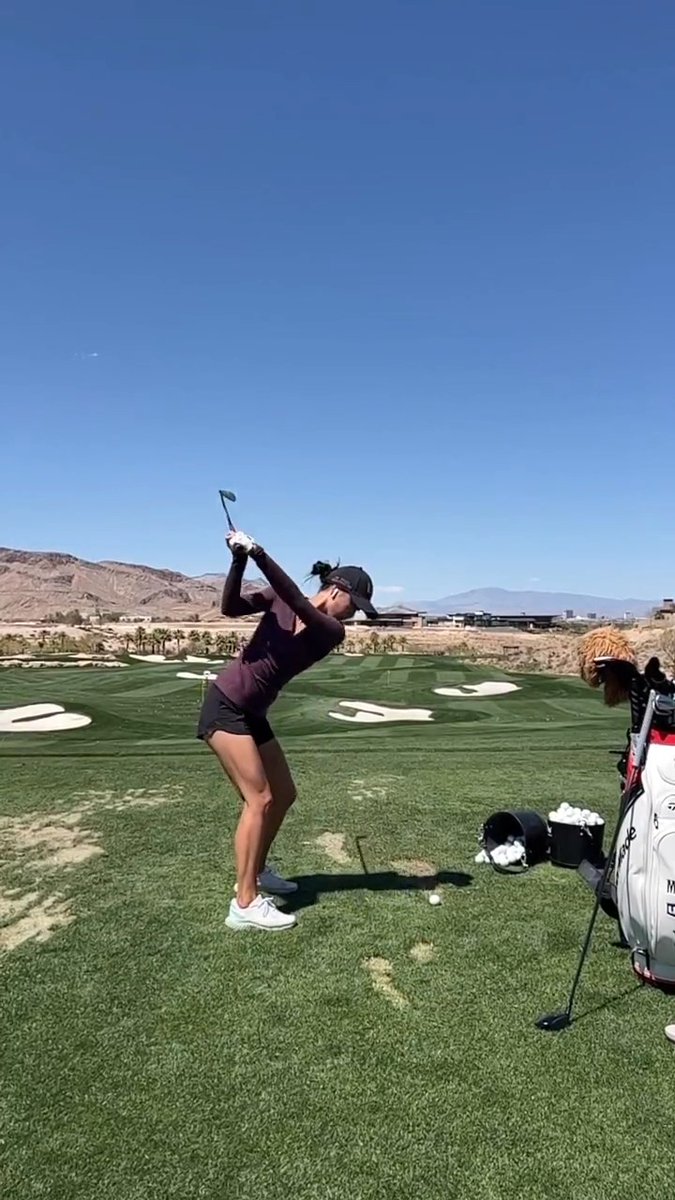 Collin Morikawa's wife's swing is ________. (📹: Instagram/ katherine_morikawa)