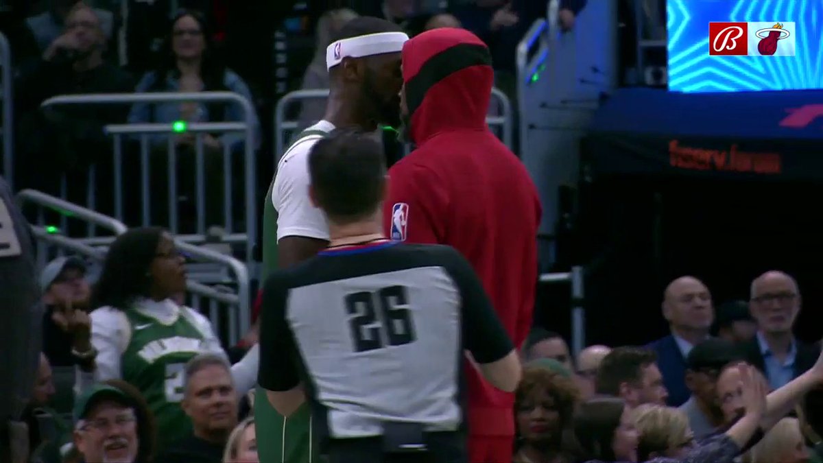 Udonis Haslem vs Bobby Portis 👀