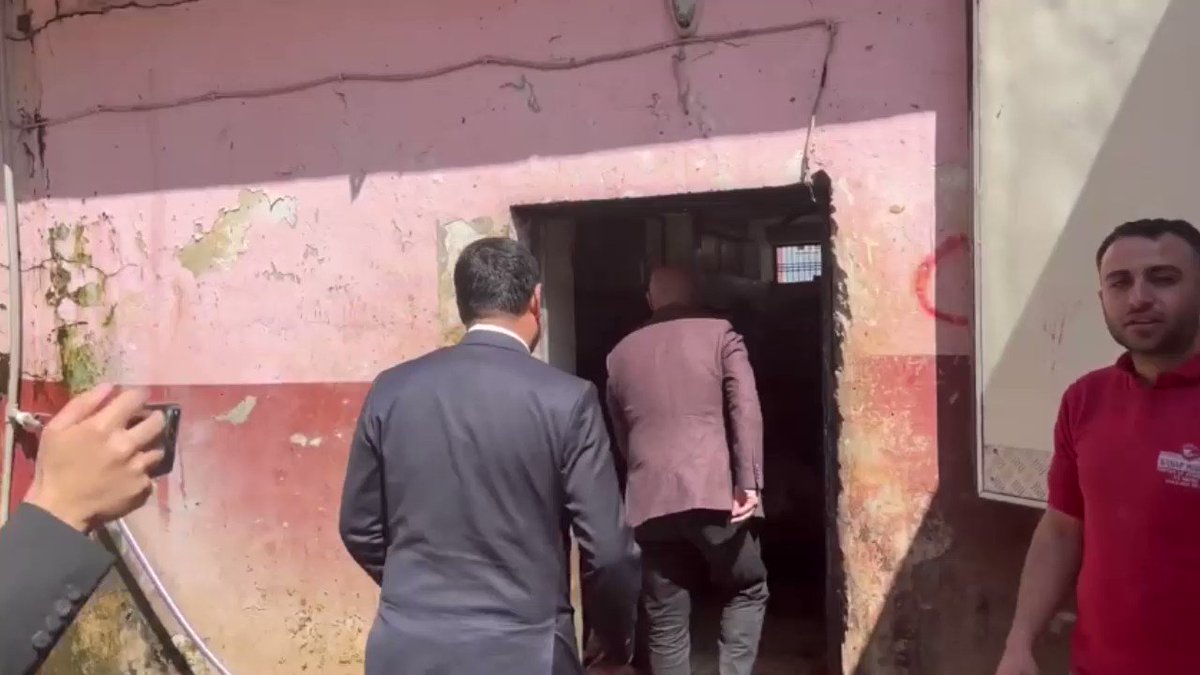 Rezalet! CHP'li Mahmut Tanal ortaya çıkardı... AKP’li Şanlıurfa Belediyesi’ne ait mezbahanede içler acısı görüntüler