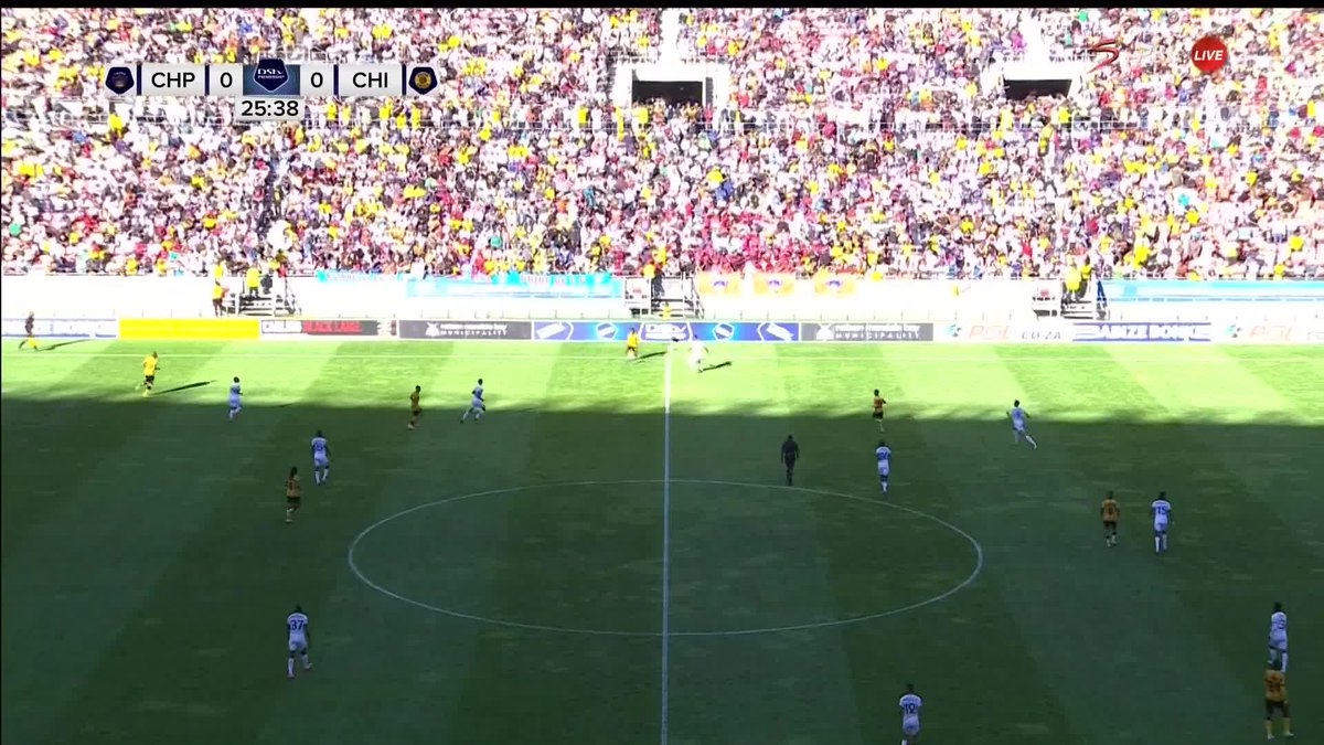 ❌ Mduduzi Shabalala DENIED by the crossbar! It's still 0-0 at the Nelson Mandela Bay Stadium 🔐 #DStvPrem