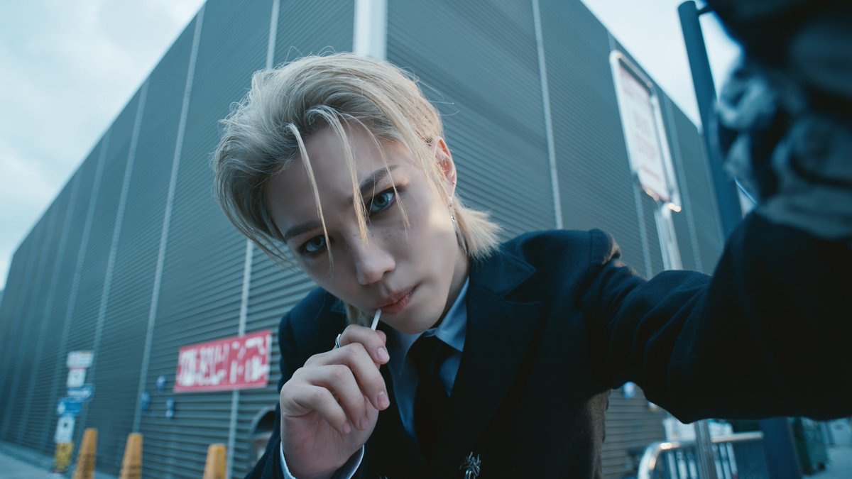 #StrayKids brand new album "★★★★★ (5-STAR)" will be released on June 2nd, Friday! Watch the full trailer: ⭐️ Pre-save and Pre-order: 💫 #5_STAR #스트레이키즈 #StrayKidsComeback Stray Kids