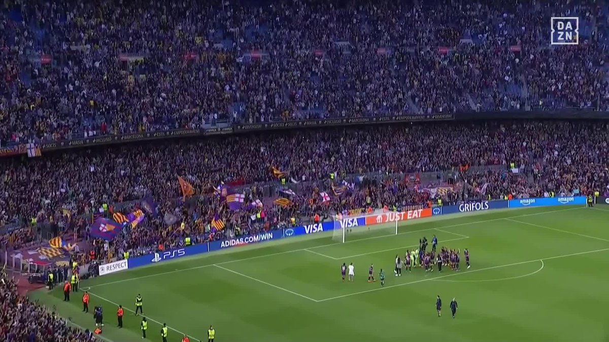 Lo repetiré mil veces, la conexión afición- Barça Fem es otro mundo.