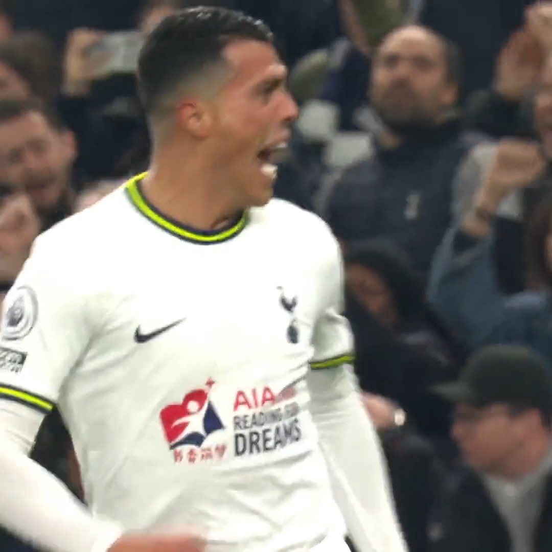 That technique from Pedro Porro 🔥 A sweet strike to get us back into the game 🍬